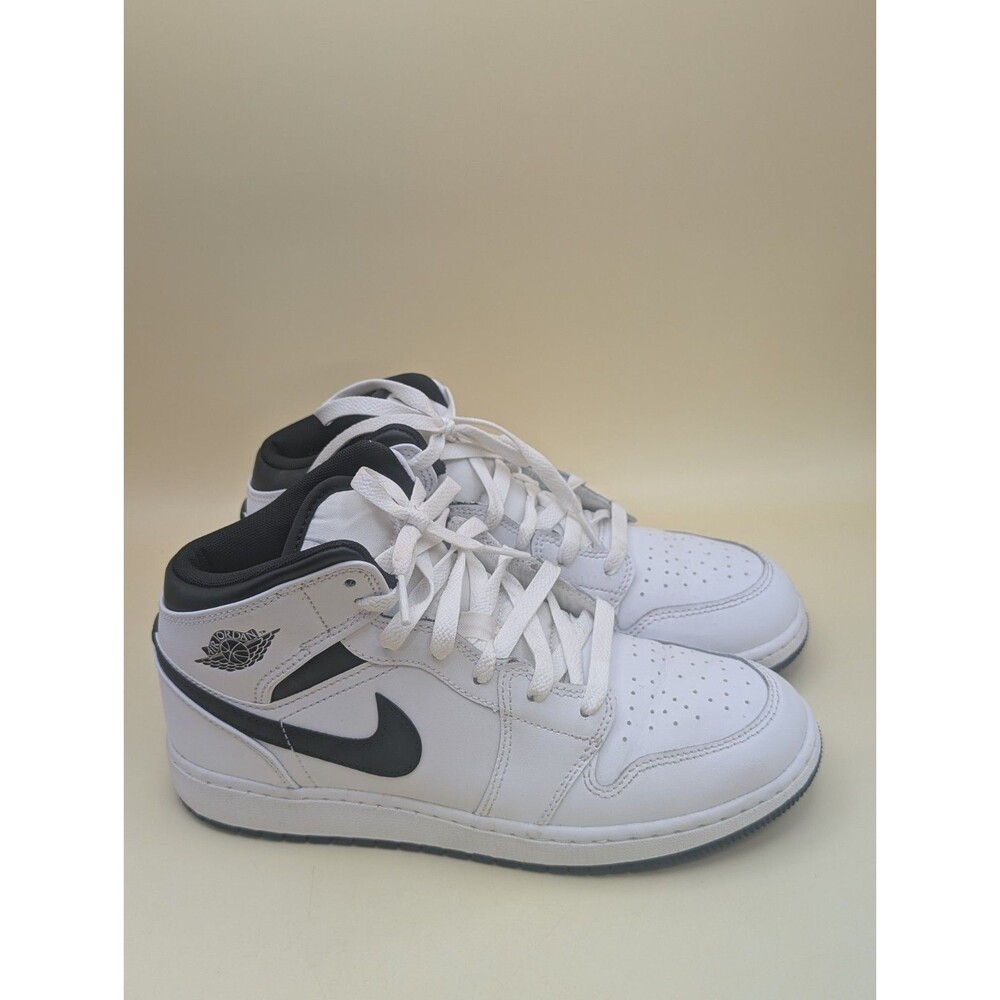 Nike Air Jordan 1 Mid GS Reverse Panda White Black DQ8423-132 Size 6Y Women 7.5 - Picture 3 of 14